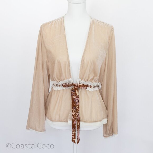 Free People Velvet Cardigan M Bell Sleeves Lace Trim Tie Ivory Boho Fairy Whimsy - Picture 1 of 13